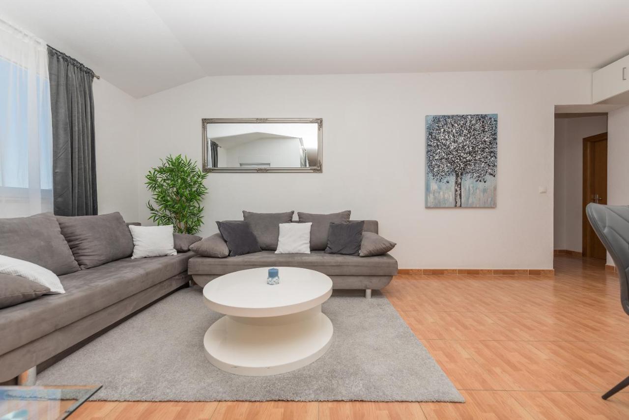 Apartments Tila Драшнице Экстерьер фото
