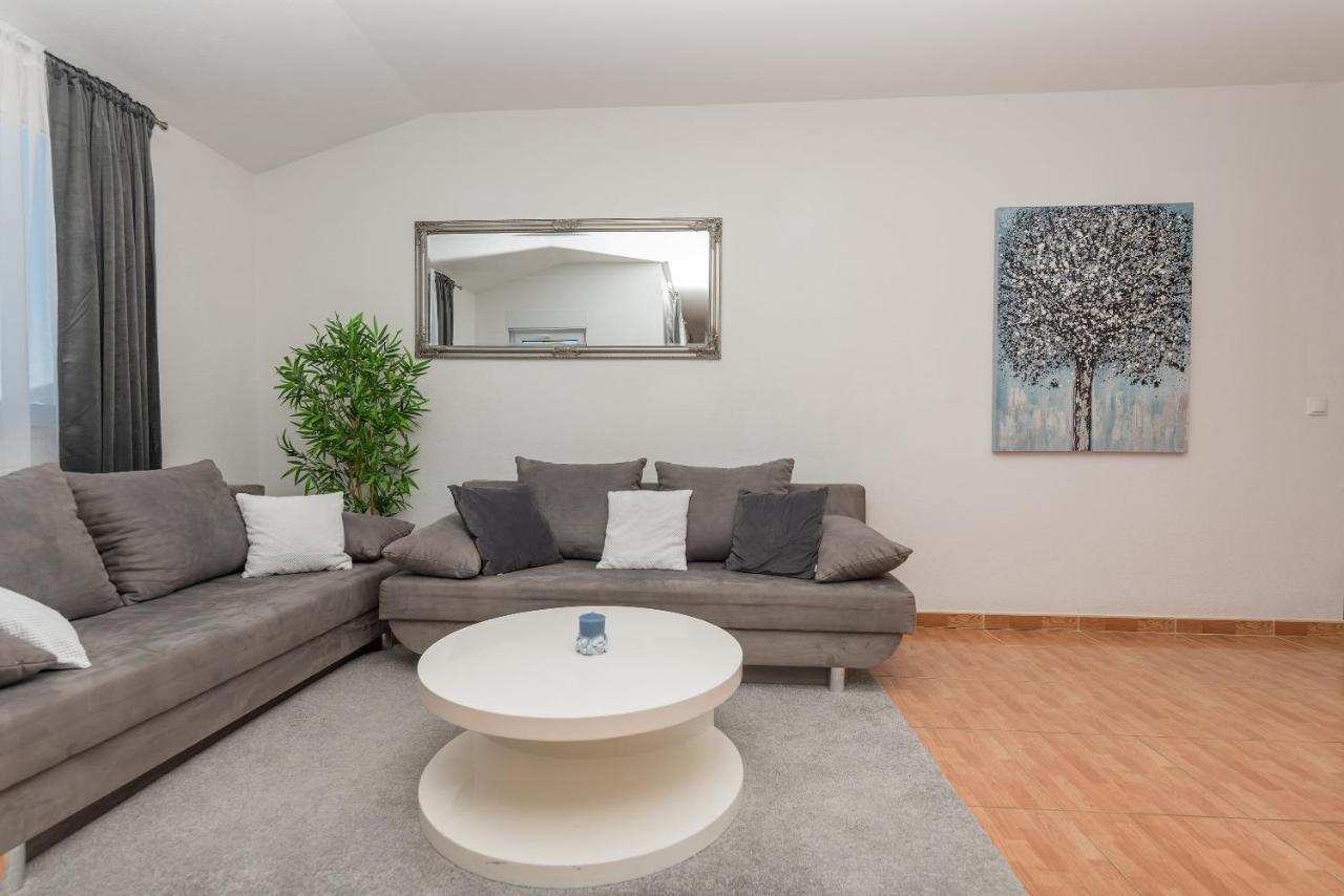 Apartments Tila Драшнице Экстерьер фото